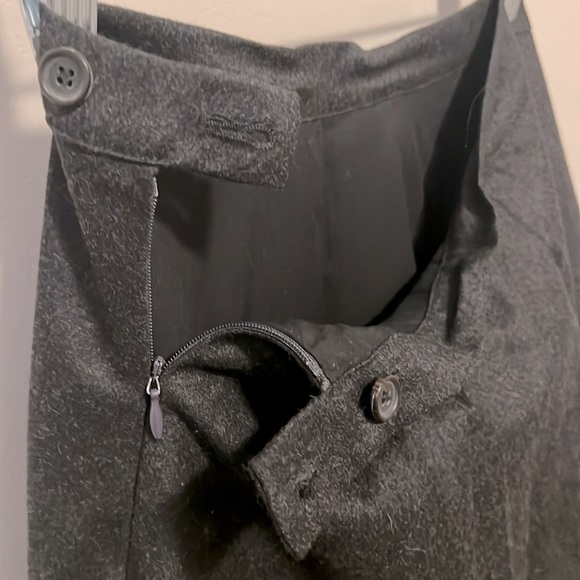 Billy Reid Gray Hem Tucked Skirt, Size 2 - Picture 4 of 6